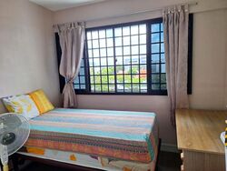 Blk 111 Woodlands Street 13 (Woodlands), HDB Executive #476542301